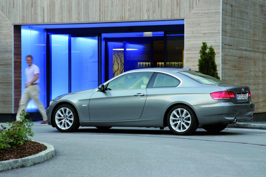  BMW 3-Series Coupe 2007 года  (фото 74 из 219)